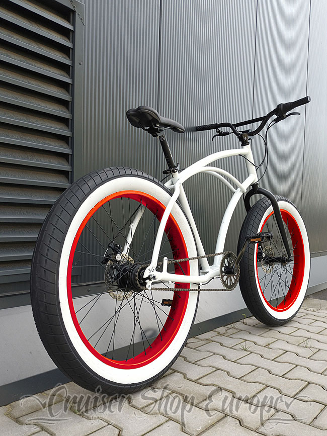 LIMITED SERIES 3G XL Custom Clunker FAT Bike 26x4.0 Cruiser Design Shimano Nexus7 BlackRedWhite Powered by BST
